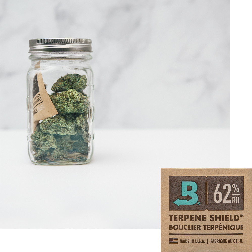 Boveda packet size 8 and glass jar with cannabis flower
