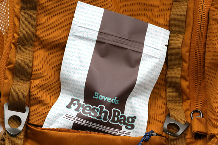The Boveda Fresh Bag can preserve up to a 1/2 ounce with the a Size 4 Boveda 62%, conveniently included. 