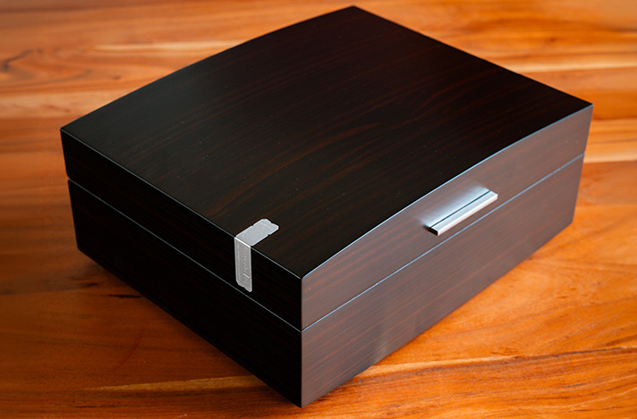 The Boveda Humidor on a table top